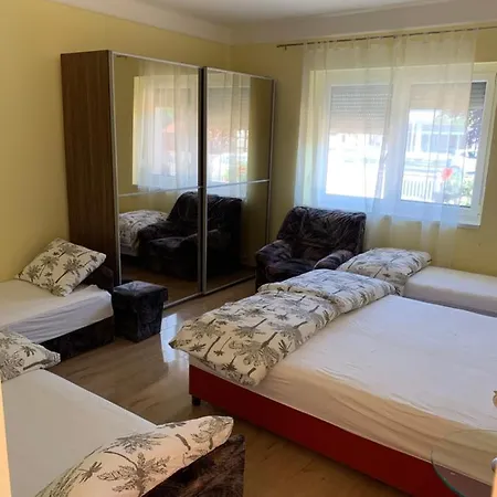 아파트 Martina Apartmanhaz