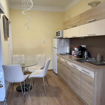 Daire Martina Apartmanhaz *