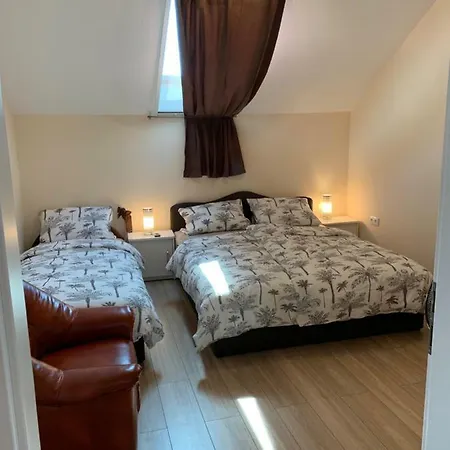 Martina Apartmanhaz 아파트 발라톤엘